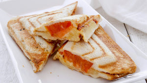 Low-Carb Cheese & Tomato Toastie