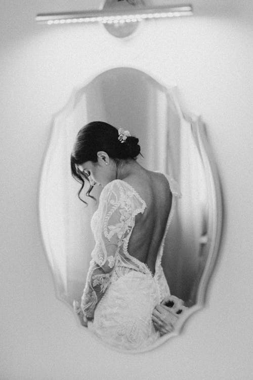 Wedding Diets Debunked: Your Guide to Healthy Wedding Weight Loss